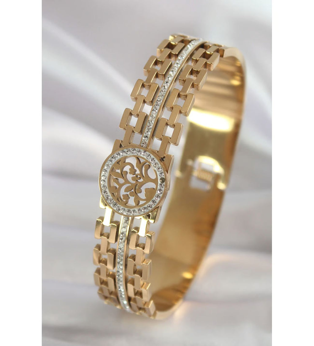 Premium design cuff's